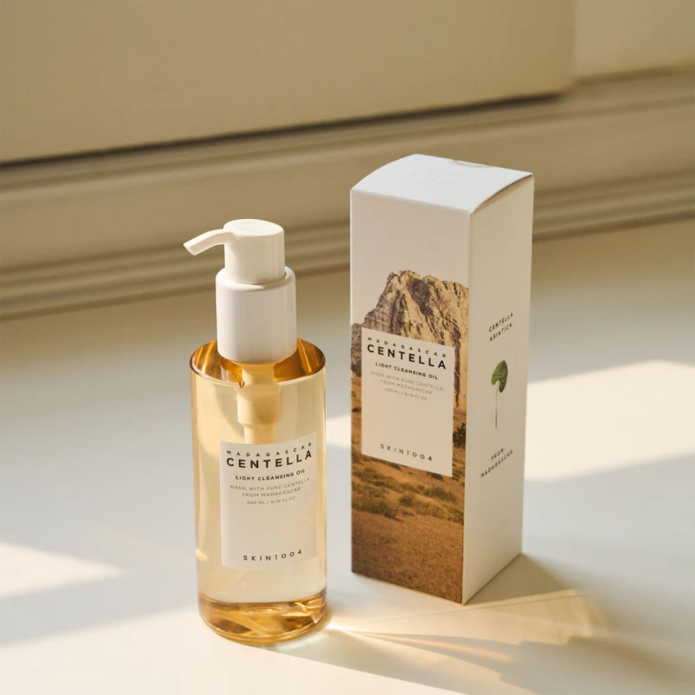 SKIN 1004 Madagascar Centella cleansing oil for makeup removal