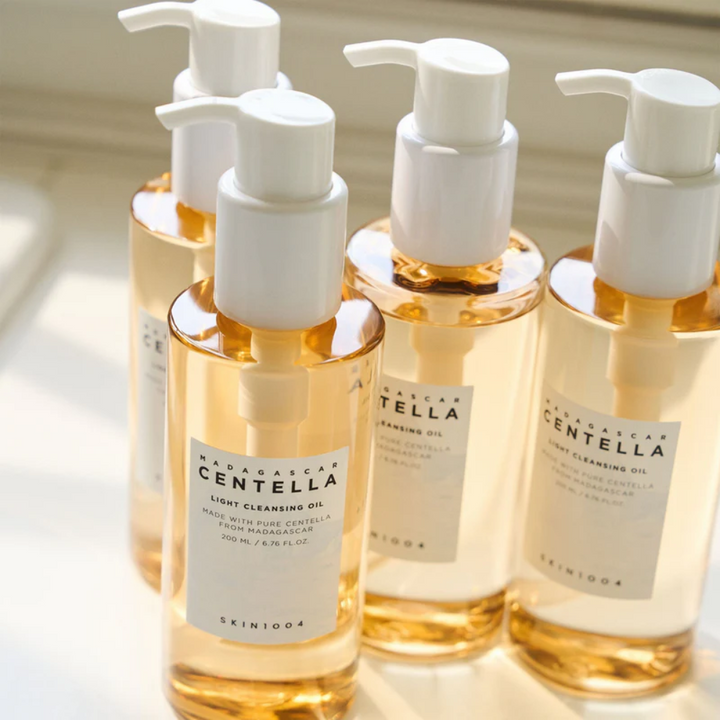SKIN 1004 Madagascar Centella cleansing oil for makeup removal