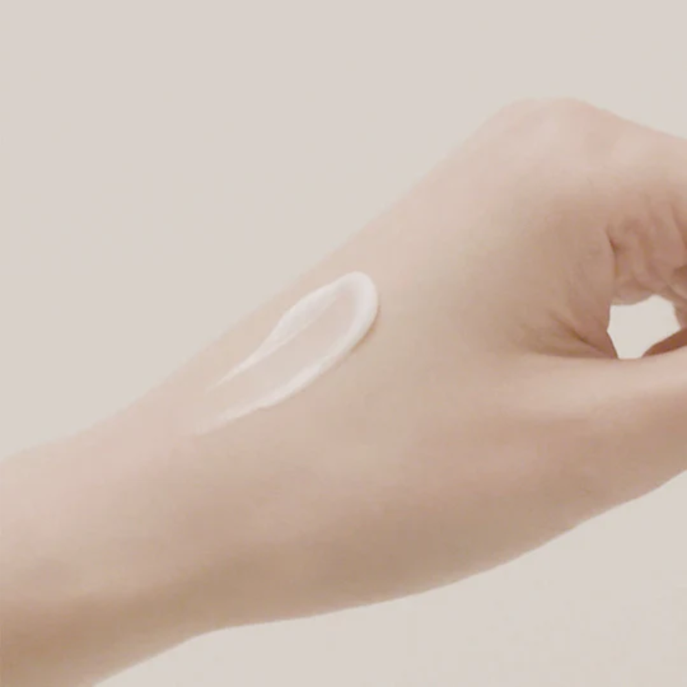 Haruharu WONDER Black Rice Hyaluronic Cream for Moisturizing