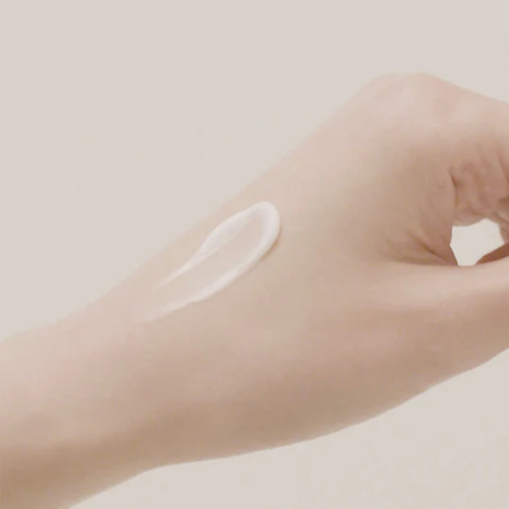 Haruharu WONDER Black Rice Hyaluronic Cream for Moisturizing