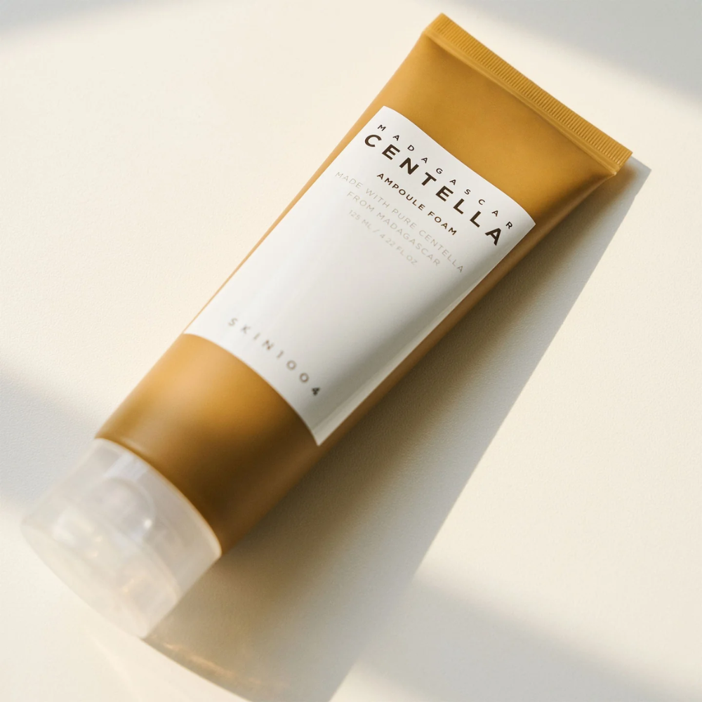 SKIN 1004 foaming cleanser for sensitive and hydrated skin