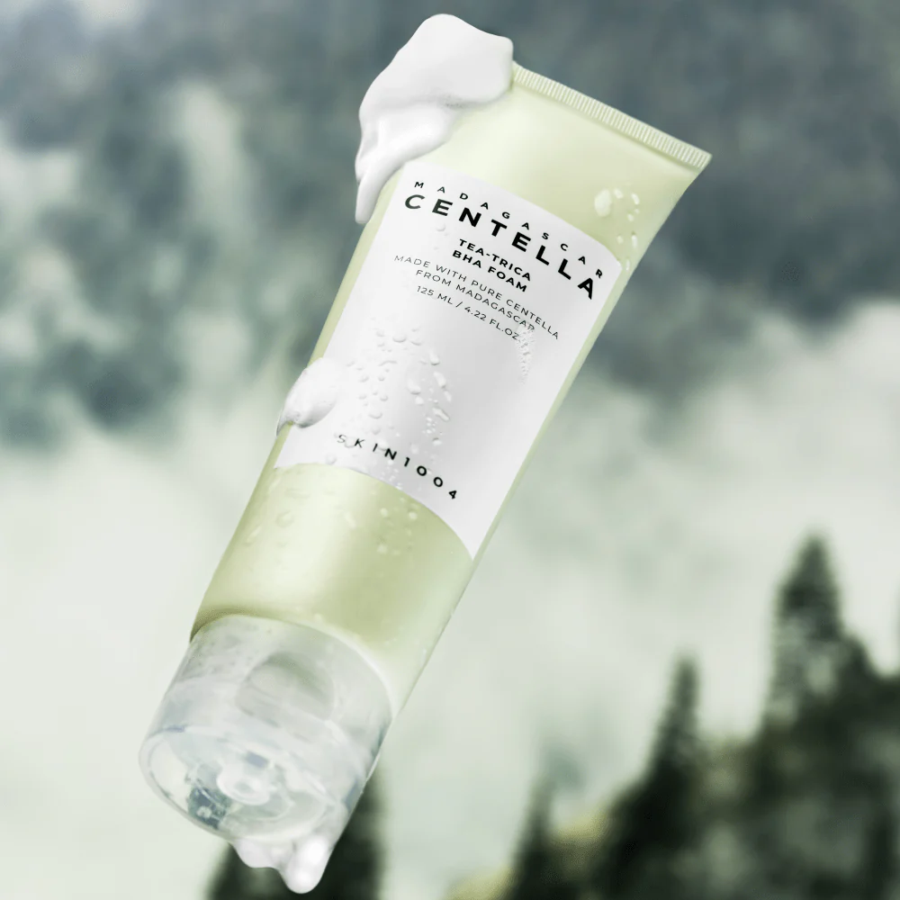 BHA Foam Cleanser with Tea Tree and Centella for clear skin