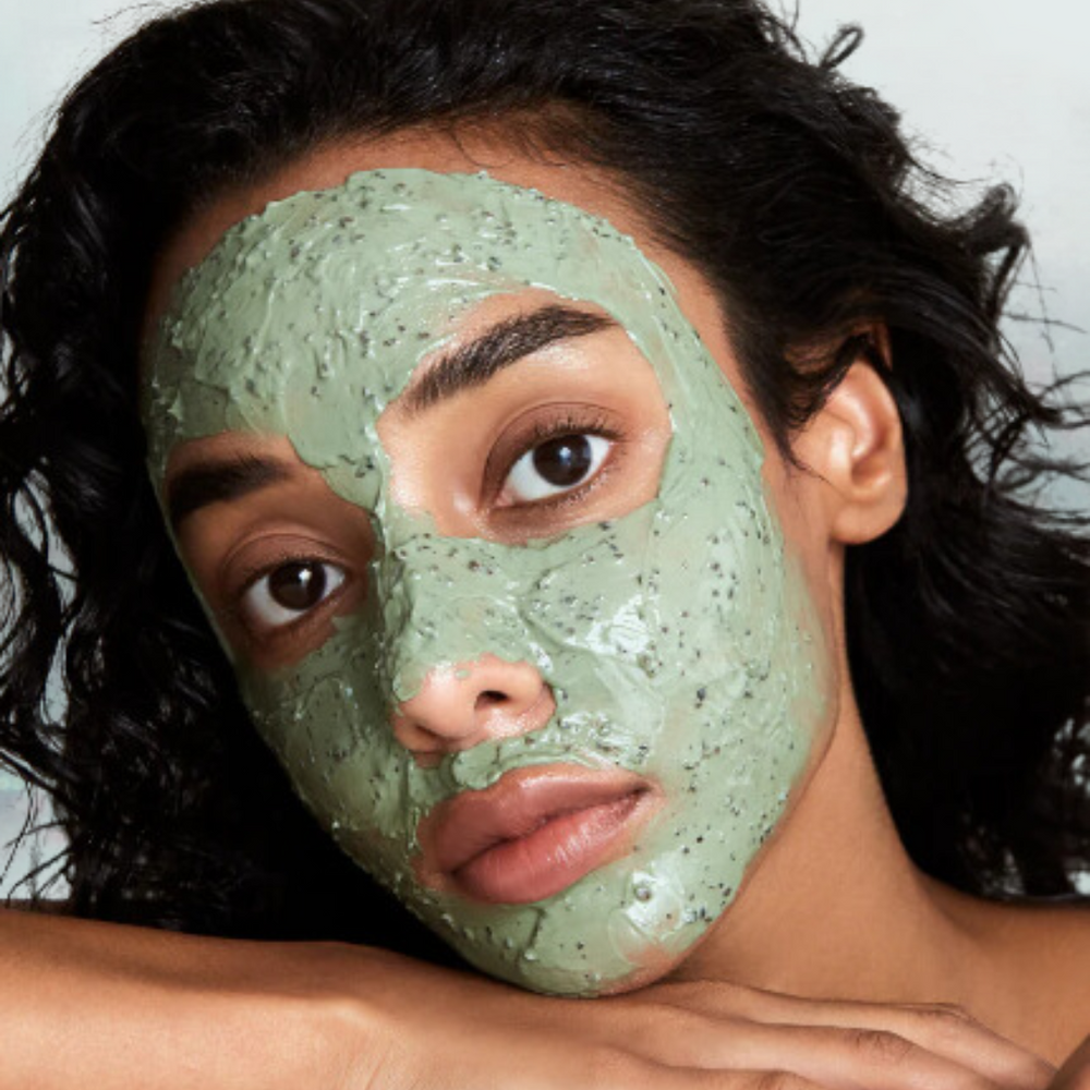 Mugwort Face Mask for Acne Treatment
