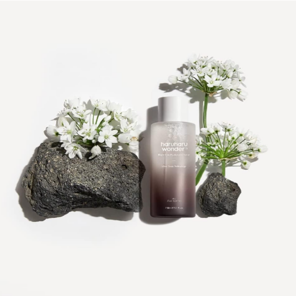 Haruharu WONDER Black Rice Hyaluronic Toner for Hydration